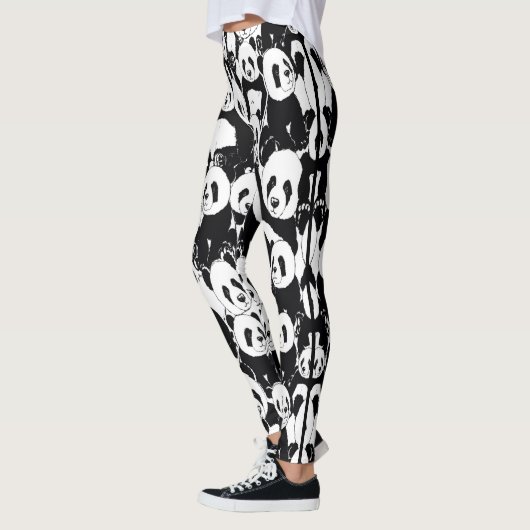 Panda print leggings (Links)