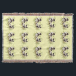 Panda speelt in een boom deken<br><div class="desc">Pandaliefhebbers worden gewaarschuwd, deze schattige panda-beren zullen in je hart springen. A moet voor elke pandaminnaar hebben daar, en in een kleur bent u zeker om het plezieren aan uw favoriete kleurenpalaat te vinden. Neem één van elke kleur, of een verscheidenheid om die panda-liefde te behagen u verkiest te delen....</div>