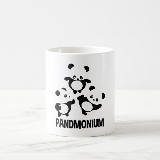 Pandamonium TShirt Funny Panda Beer Pun T-shirt Koffiemok (Center)