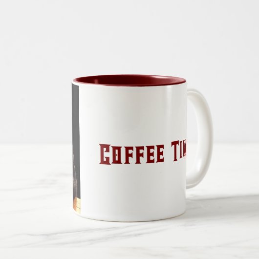 Panda's Coffee Break Tweekleurige Koffiemok (Voorkant rechts)