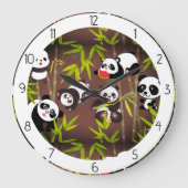 Pandas familie grote klok (Voorkant)