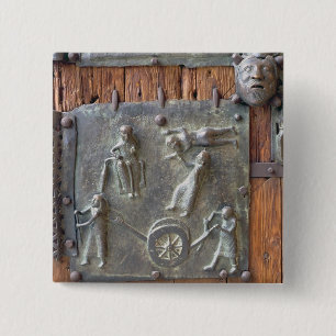 Panel van de linkerdeur, 12e eeuw (bronz) vierkante button 5,1 cm