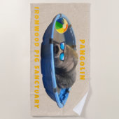 Pangolin Beach Towel Strandlaken (Voorkant)
