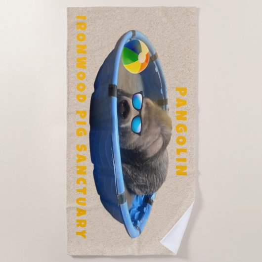 Pangolin Beach Towel Strandlaken (Voorkant)