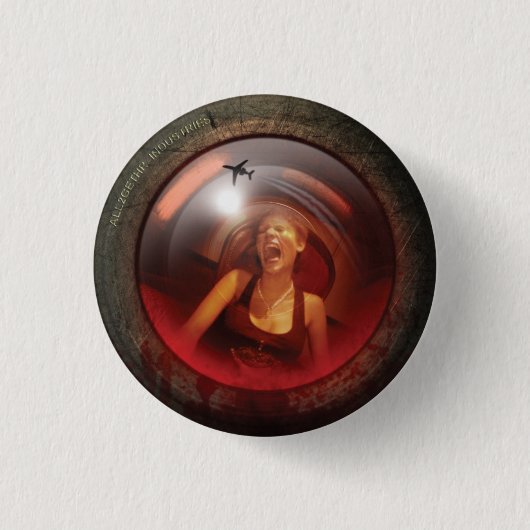 Panic Button Screamer Lens Badge (Voorkant)
