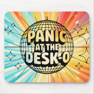 Paniek aan de bureau-o muismat