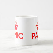 PANIEK: Kalm houden en op spoofplaat dragen (rood) Koffiemok (Center)