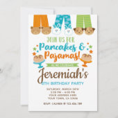 Pannenkoeken en pyjama jongen verjaardag uitnodigi kaart (Voorkant)