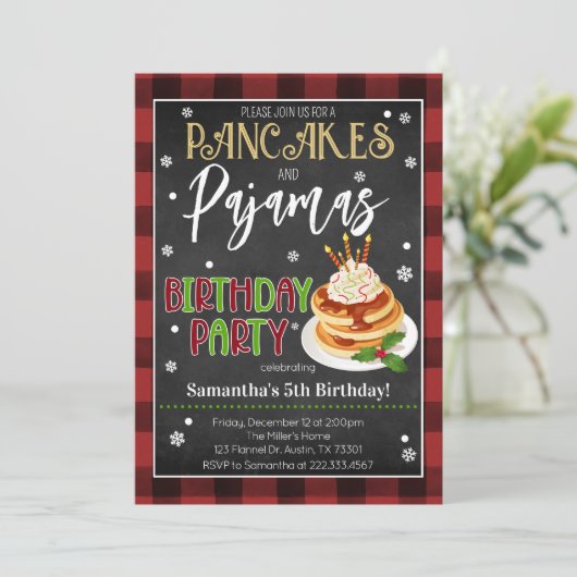 Pannenkoeken en pyjama kerstfeest kaart (Staand voorkant)