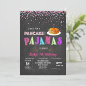 Pannenkoeken en pyjama-uitnodiging kaart (Staand voorkant)