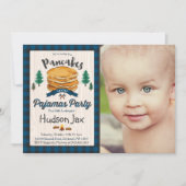 Pannenkoeken en pyjama's Birthday-uitnodiging Kaart (Voorkant)