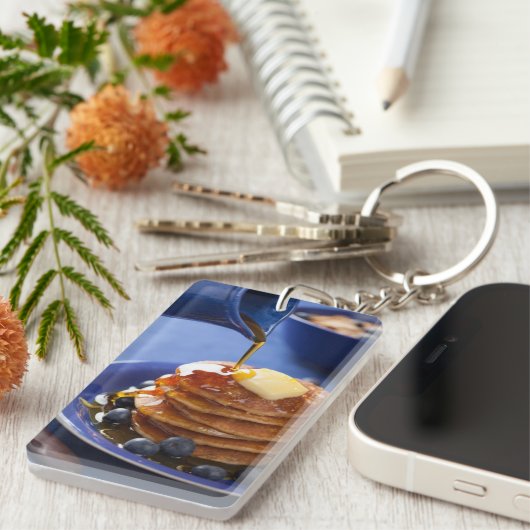 Pannenkoeken met stroop en bosbessen sleutelhanger (Voorkant Rechts)