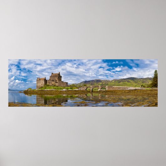 Panorama Eilean Donan Castle uit het zuiden Poster (Voorkant)