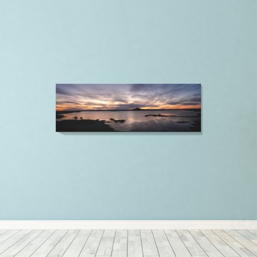 Panorama met zonsondergang in het Myvatenmeer Canvas Afdruk (Insitu (Houten vloer))