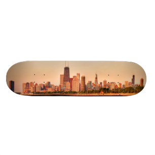 Panorama van Chicago skyline bij zonsopgang Skateboard