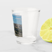 Panoramisch uitzicht op het oude stadsgedeelte van shot glas (Rechts)