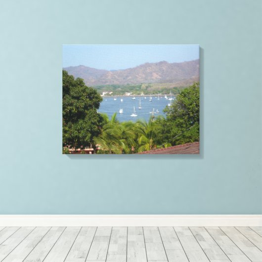 Panoramisch Uitzicht van Flamingo Beach, Costa Ric Canvas Afdruk (Insitu (Houten vloer))