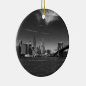 Panoramisch Zwart Wit Brooklyn Keramisch Ornament (Rechts)