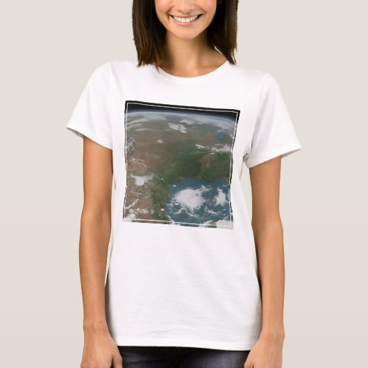 Panoramische planeet Aarde en de VS. 2 T-shirt (Voorkant)
