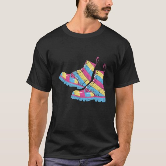 Pansexual Boots Gay Love LGBTQ+ Cute Aesthetic T-shirt (Voorkant)