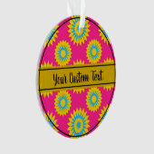 Pansexuality pride pink flower pattern ornament (voorkant)