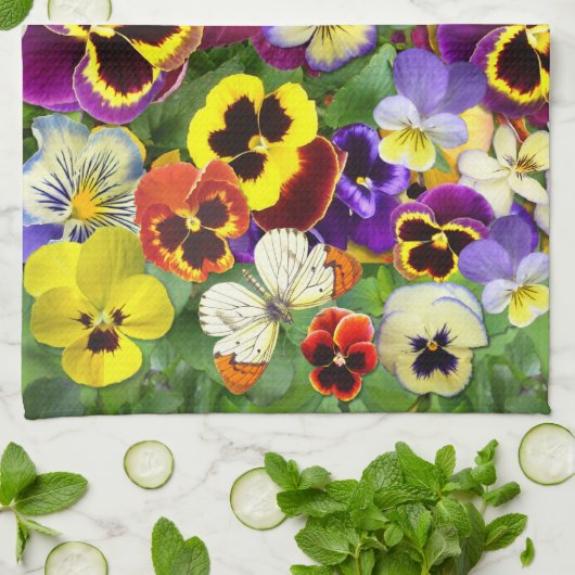 Pansies en botervliegen theedoek (Gevouwen)
