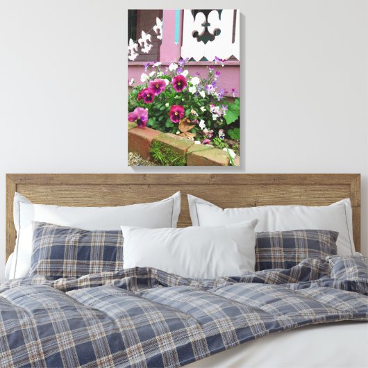 Pansies en Fleur-de-lis - Martha's Vineyard Canva Canvas Afdruk (Insitu (Slaapkamer))