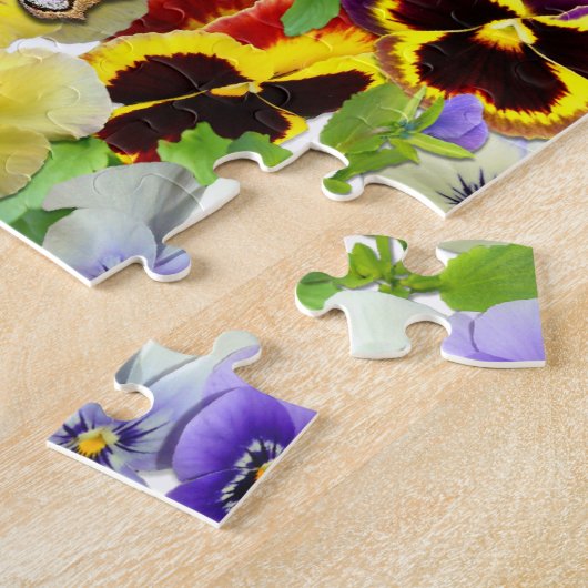 Pansies en vlinder legpuzzel (Zijkant)