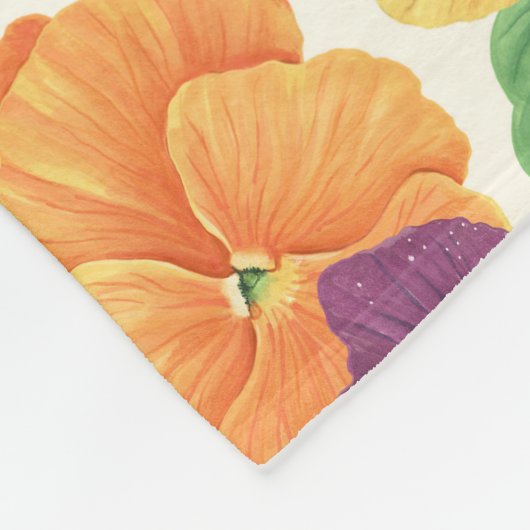 Pansies op off white fleece deken (Hoek)