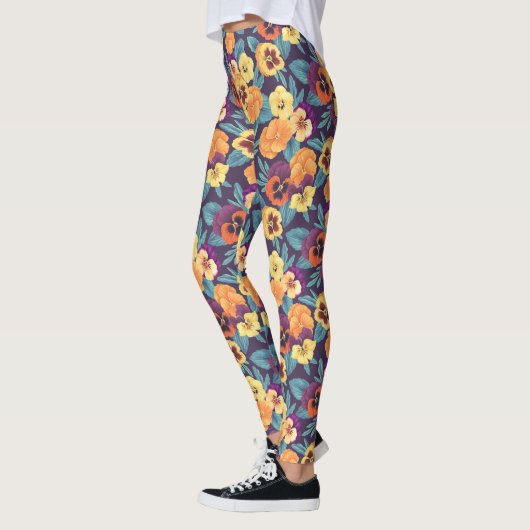 Pansies op pruimenviolet leggings (Links)