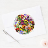 Pansy Beauty met Butterflies Ronde Sticker (Envelop)