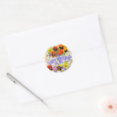 Pansy Beauty met vlinder Birthday Greeting Ronde Sticker (Envelop)