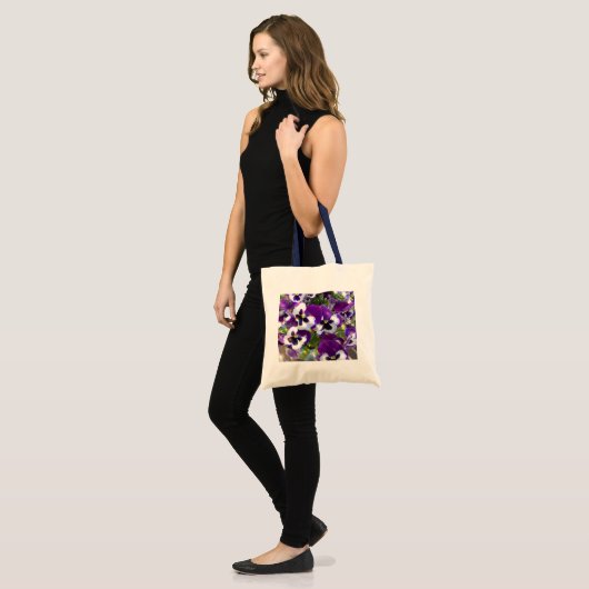 Pansy Canvas tas (Voorkant (model))