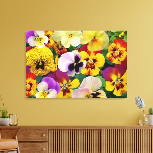 Pansy Flowers ~ Ingewikkeld Canvas Print (Insitu (Woonkamer))