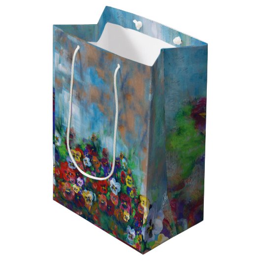 Pansy Gift Bag Medium Cadeauzakje (Voorkant Gekanteld)