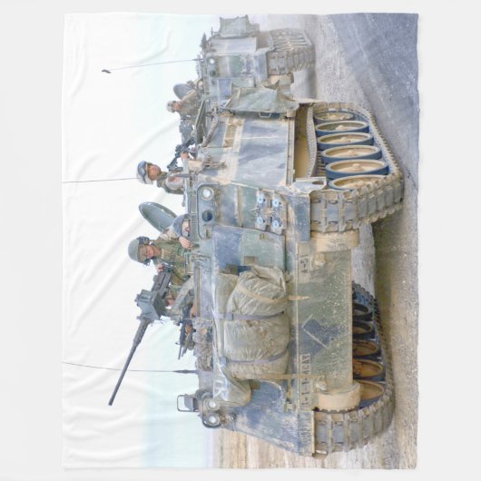 PANTSERWAGEN - M113 FLEECE DEKEN (Voorkant)