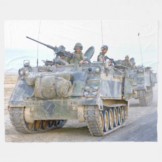 PANTSERWAGEN - M113 FLEECE DEKEN (Voorkant (Horizontaal))