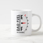 Pap Fuel Funny Vaderdag Birthday - gepersonaliseer Grote Koffiekop (Rechts)