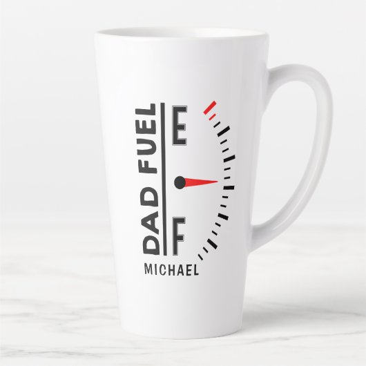 Pap Fuel Funny Vaderdag Birthday - gepersonaliseer Latte Mok (Rechts)
