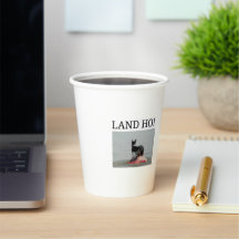 Pap heeft een papieren beker