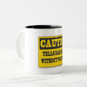 Pap Jokes waarschuwingsteken Tweekleurige Koffiemok (Voorkant links)