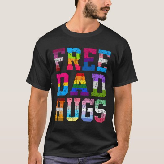Pap knuffelt voor Pride Maand LGBT Vaders Dag T-shirt (Voorkant)
