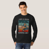 Pap Lawn & Order Special Mowing Unit Retro Lawn Mo T-shirt (Voorkant volledig)