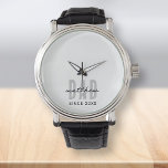 Pap Sinds 20XX Modern Eenvoudig Preppy Horloge<br><div class="desc">Dit eenvoudige en moderne ontwerp bestaat uit san serif typografie.</div>