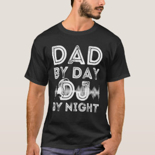 Pap tegen dag Dj tegen nacht Mannen schijf Jockey  T-shirt