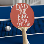 Pap The Ping Pong Legend Grappig Rood Tafeltennisbatje<br><div class="desc">Verslaat je vader je altijd op ping pong? Is hij ook een legende (goed natuurlijk is hij - hij is je vader) Behandel hem voor Vaderdag (of elk moment van het jaar) met deze grappige tafeltennisbat. Hij laat je misschien winnen,  maar ik betwijfel het.</div>