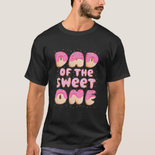 Pap van de zoete ene familie die 1 geboorte aanpas t-shirt