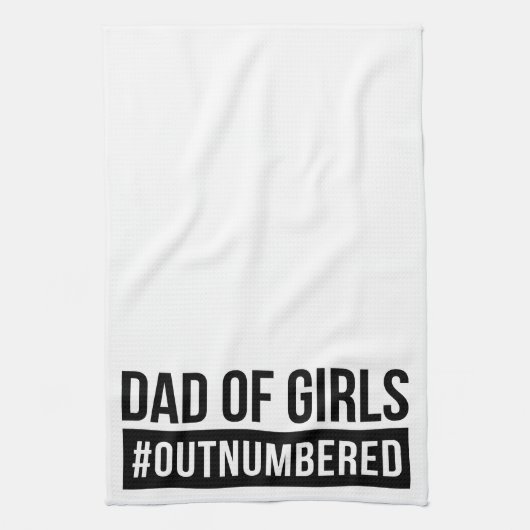 Pap van meisjes #Outnumed Theedoek (Verticaal)