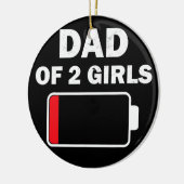 Pap van twee meisjes met een lage batterijgift voo keramisch ornament (Links)