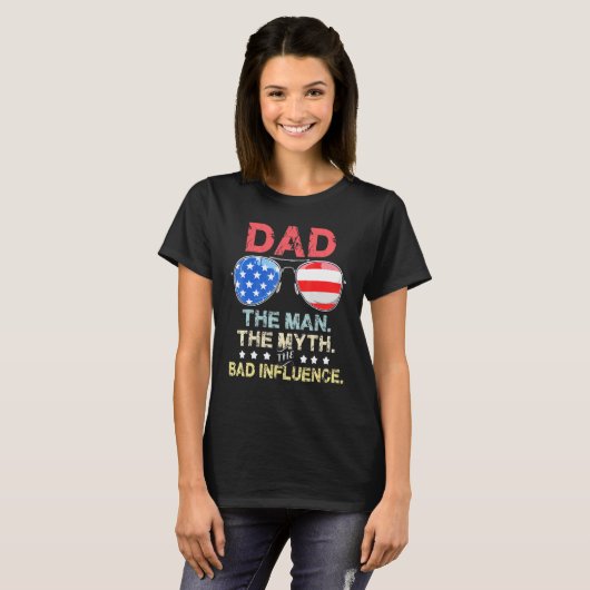 Pap Zonnebril Vlag Amerikaans Man De Myth T-shirt (Voorkant volledig)